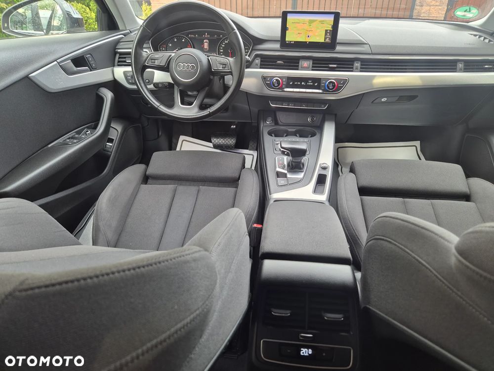 Audi A4 Avant 2.0 TDI ultra S tronic sport - 24