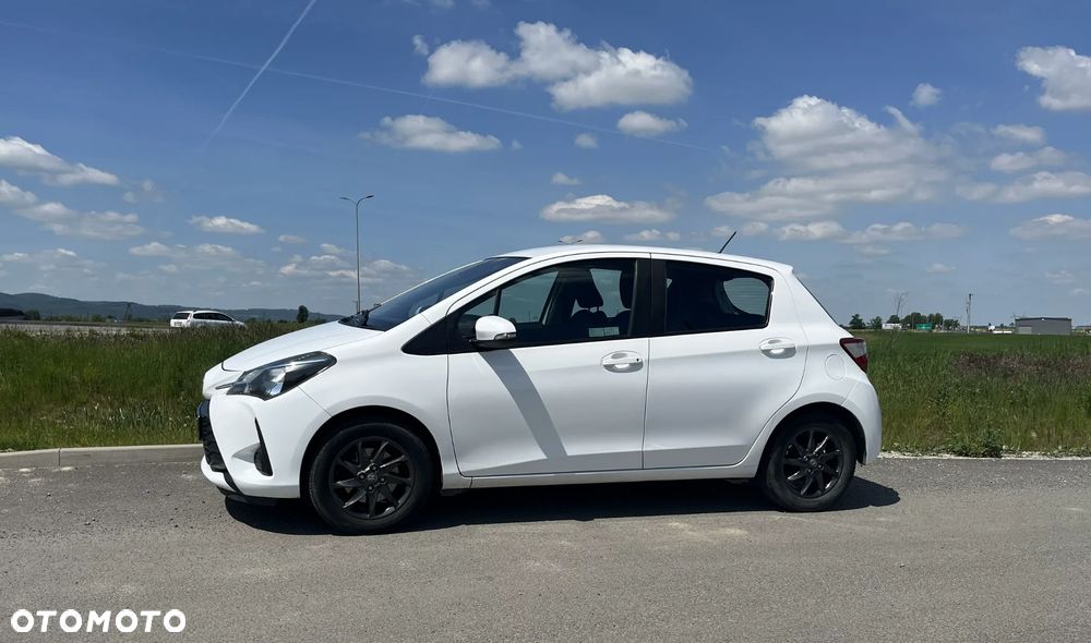 Toyota Yaris 1.5 Active - 3