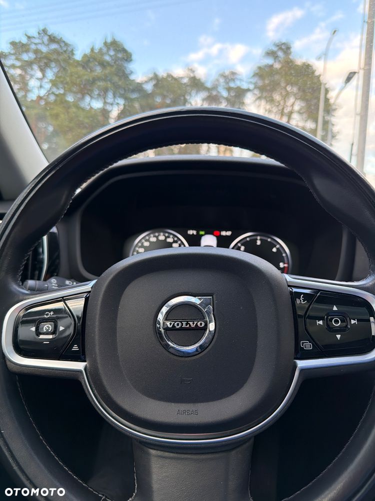 Volvo V60 D3 Summum - 33