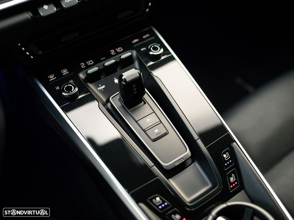 Porsche 911 (992) Turbo S - 34