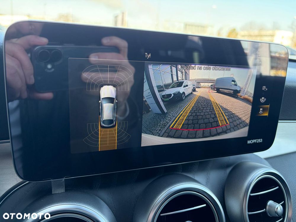 Mercedes-Benz GLC 220 d 4-Matic - 24