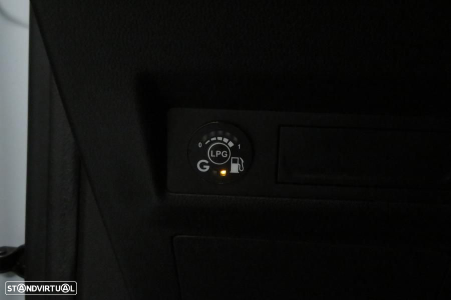 Renault Captur 1.0 TCe Techno Bi-Fuel - 21