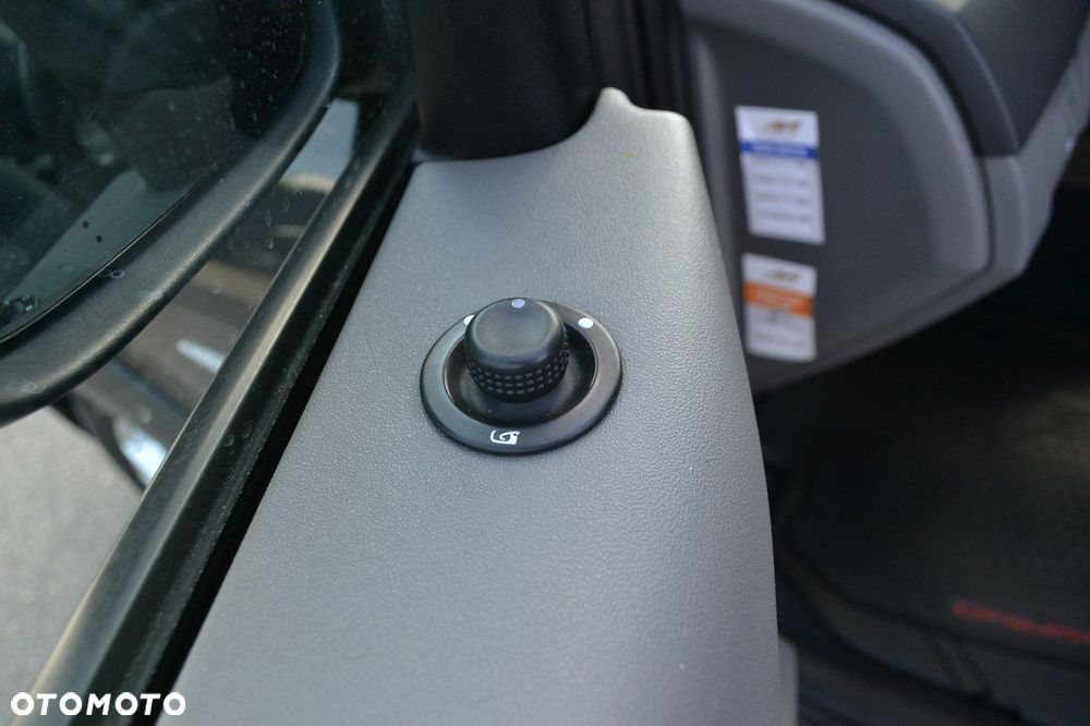 Renault Scenic Conquest - 19