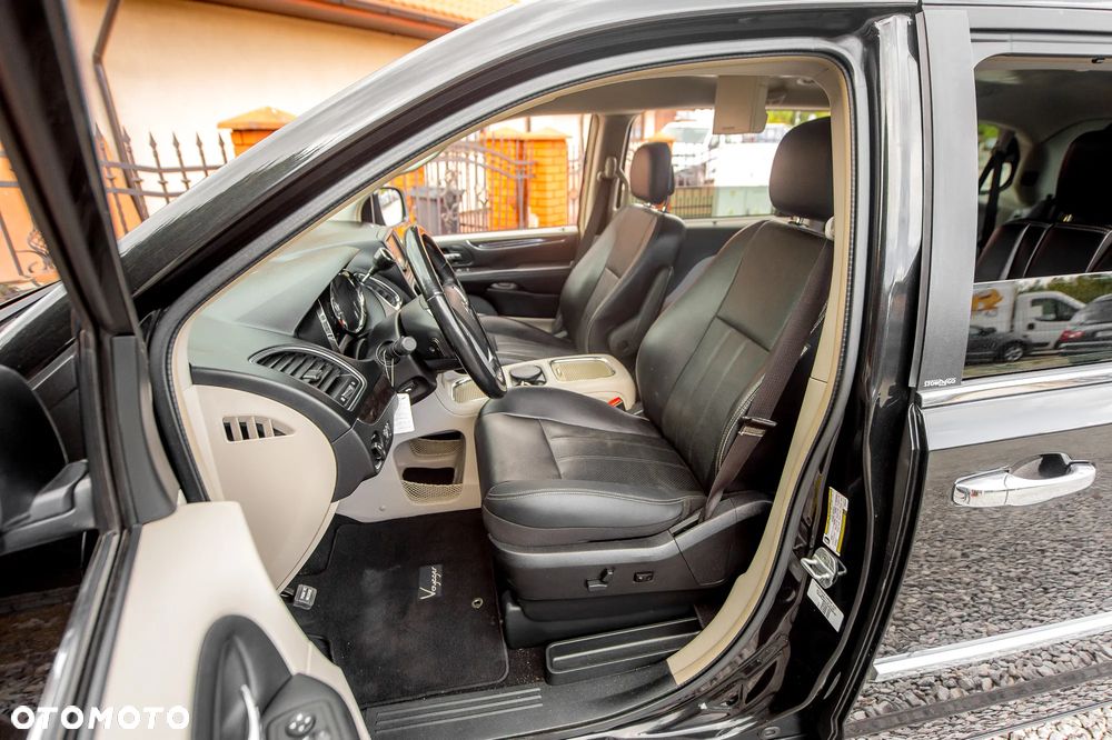 Lancia Voyager 2.8 CRD16v Gold - 20