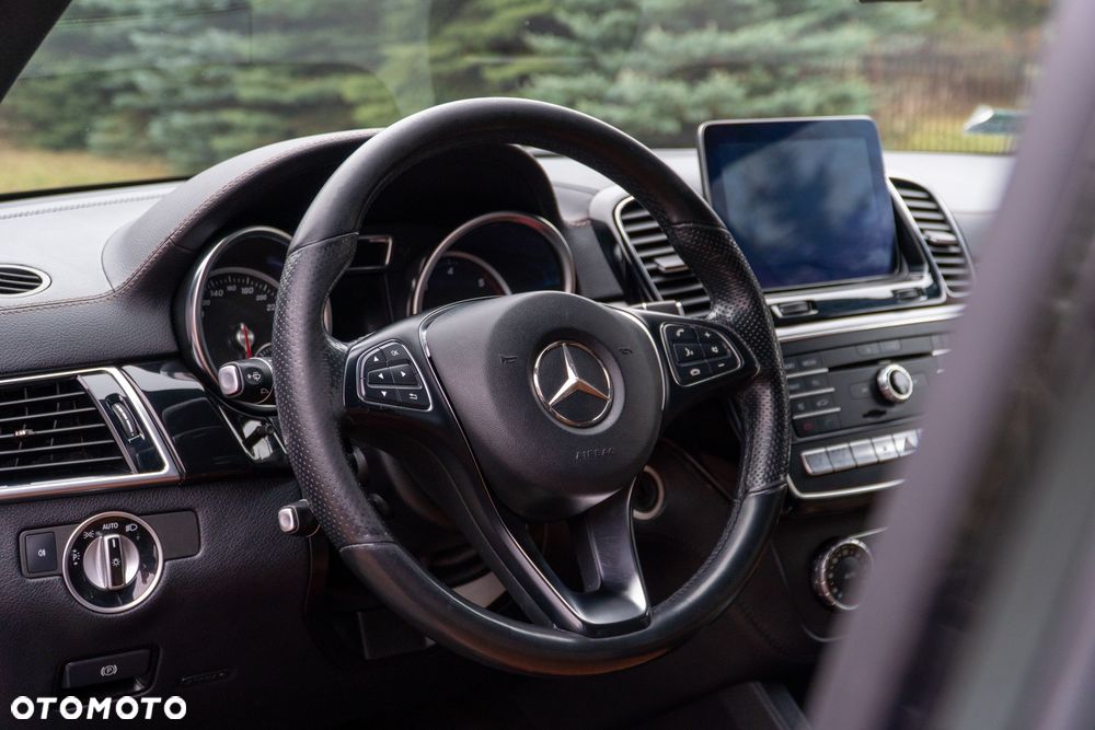 Mercedes-Benz GLE 350 d 4-Matic - 18