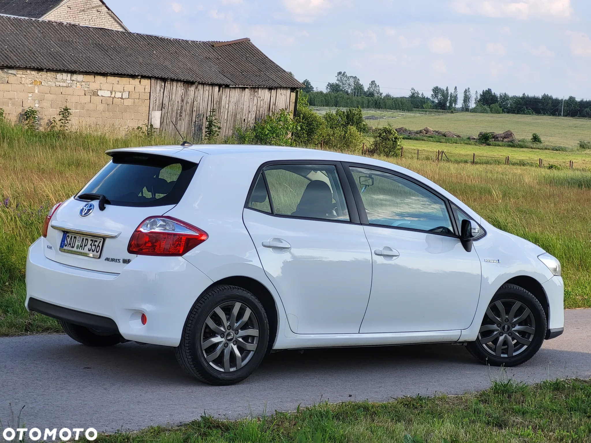 Toyota Auris 1.8 HSD Prestige NAVI - 13