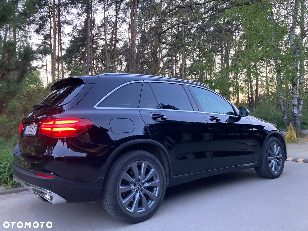 Mercedes-Benz GLC - 1