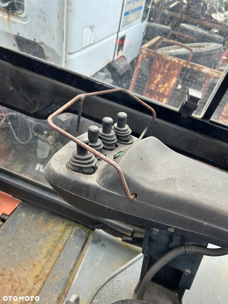 Toyota 7 FBMF 30 - 4