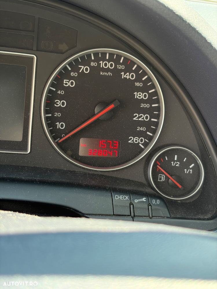 Audi A4 Limuzina - 7