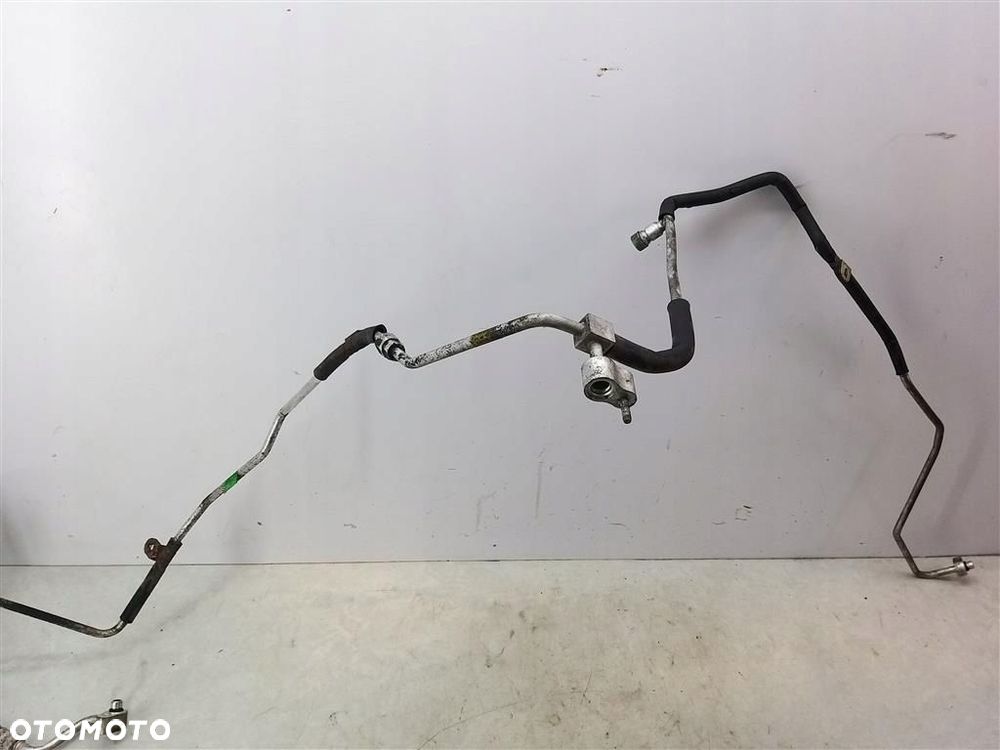 Przewód RURKA klimatyzacji Ssang Yong Rexton 01–17 2,7 DIESEL 68640-08100 - 3