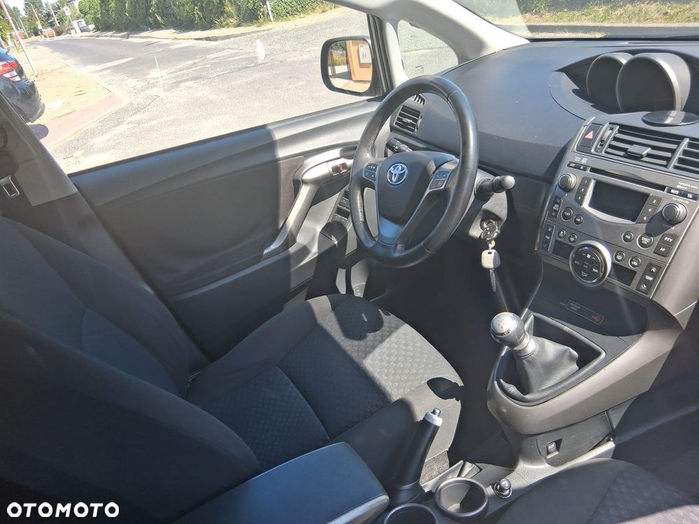 Toyota Verso 1.6 7-Sitzer Life - 22