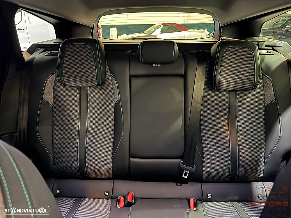 Peugeot 308 SW 1.2 PureTech Allure - 24