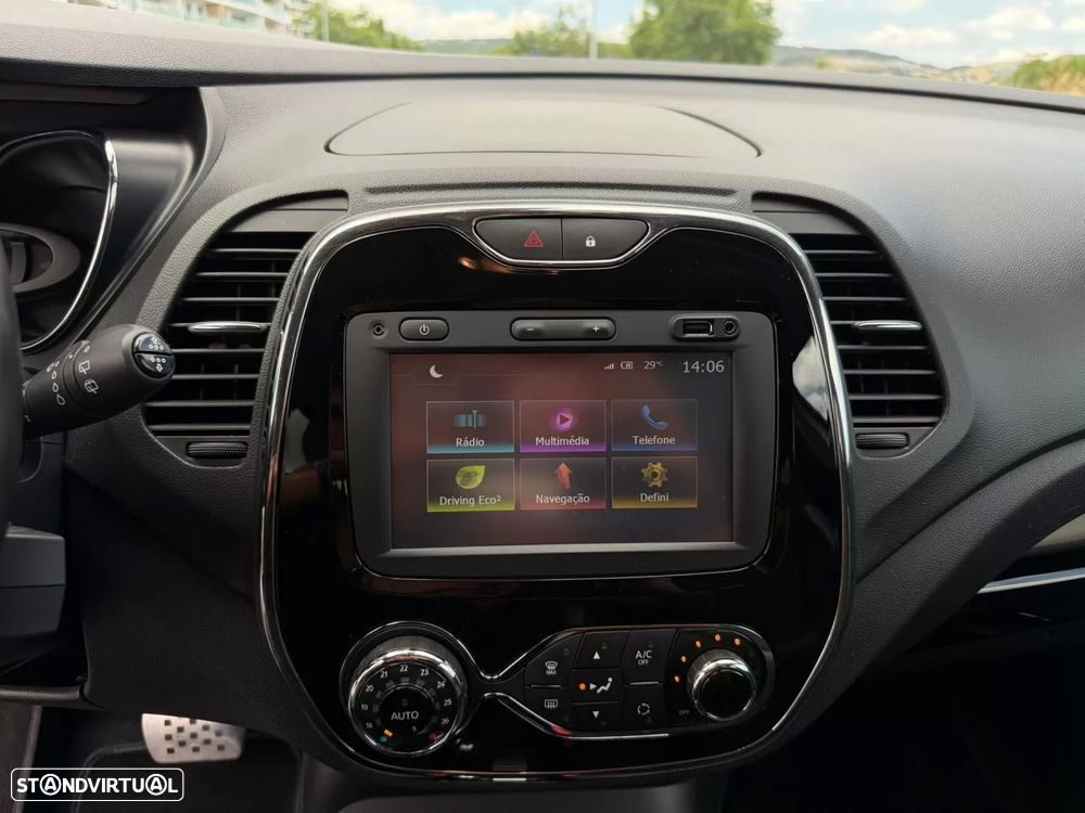Renault Captur 1.2 TCe Exclusive EDC - 19
