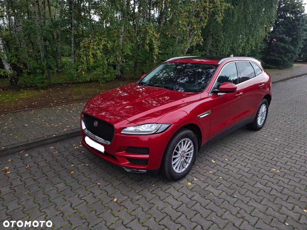 Jaguar F-Pace - 1