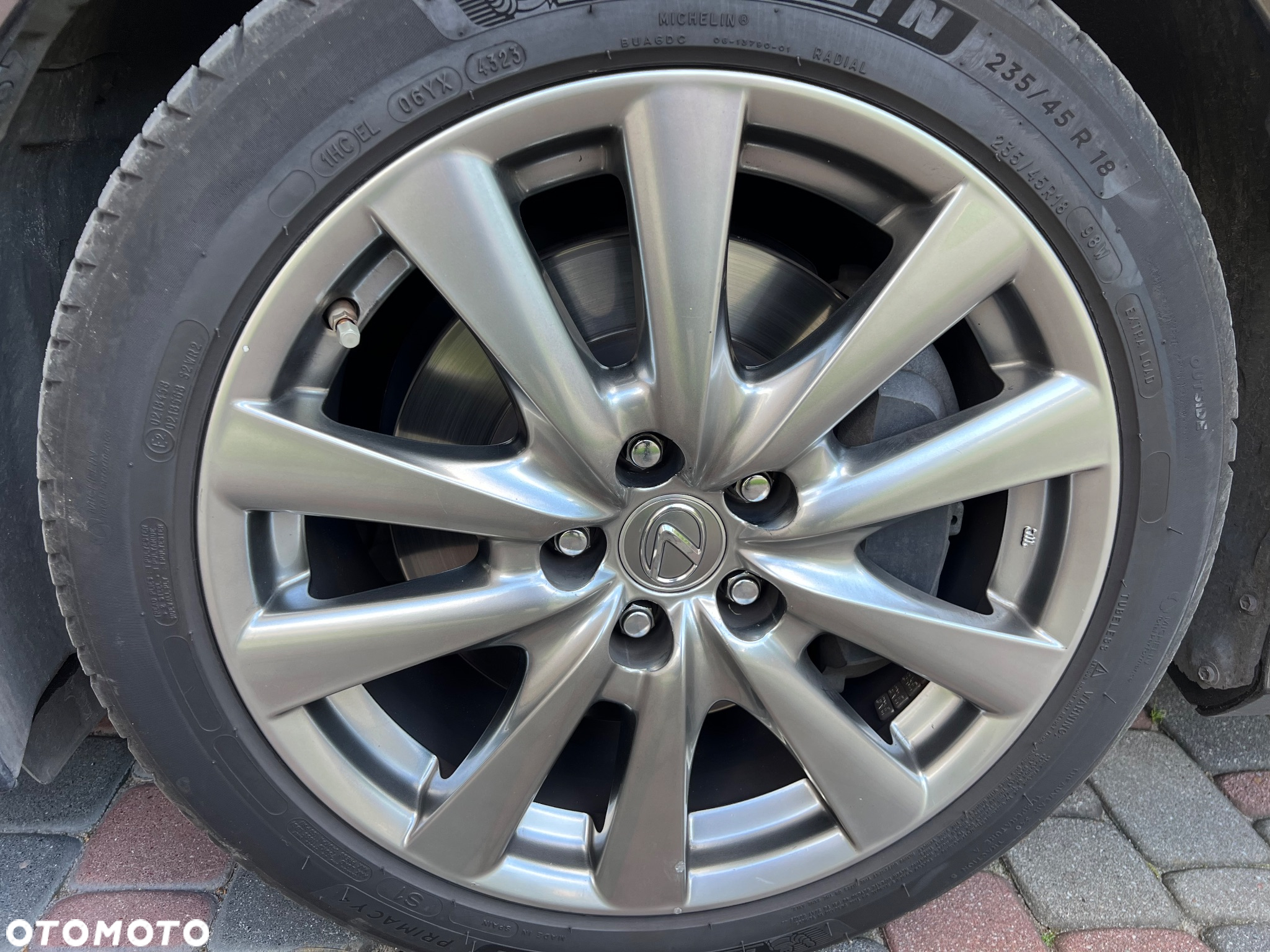 Lexus GS 300h Elite - 19
