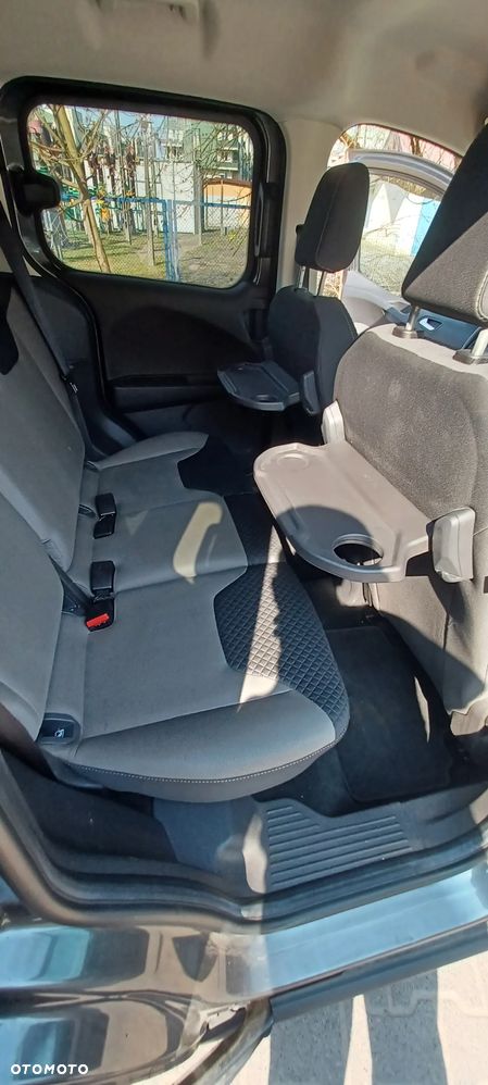 Ford Tourneo Courier 1.0 EcoBoost S&S Ambiente - 15