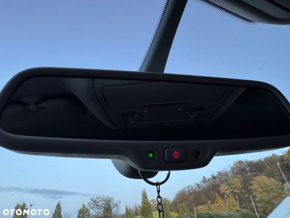 Audi Q5 2.0 TDI quattro S tronic - 33