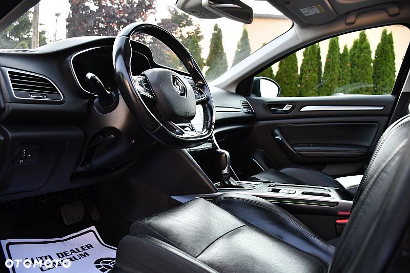 Renault Megane 1.5 dCi Bose EDC - 8