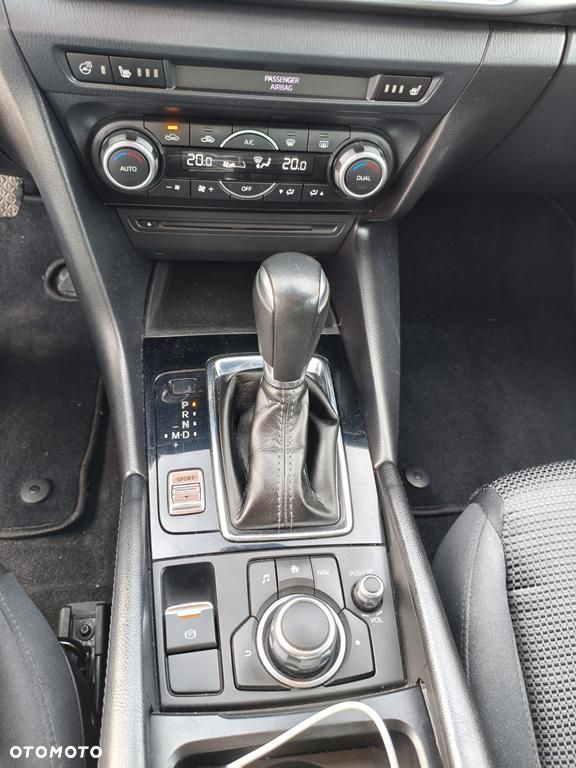 Mazda 3 2.0 Skypassion EU6 - 12