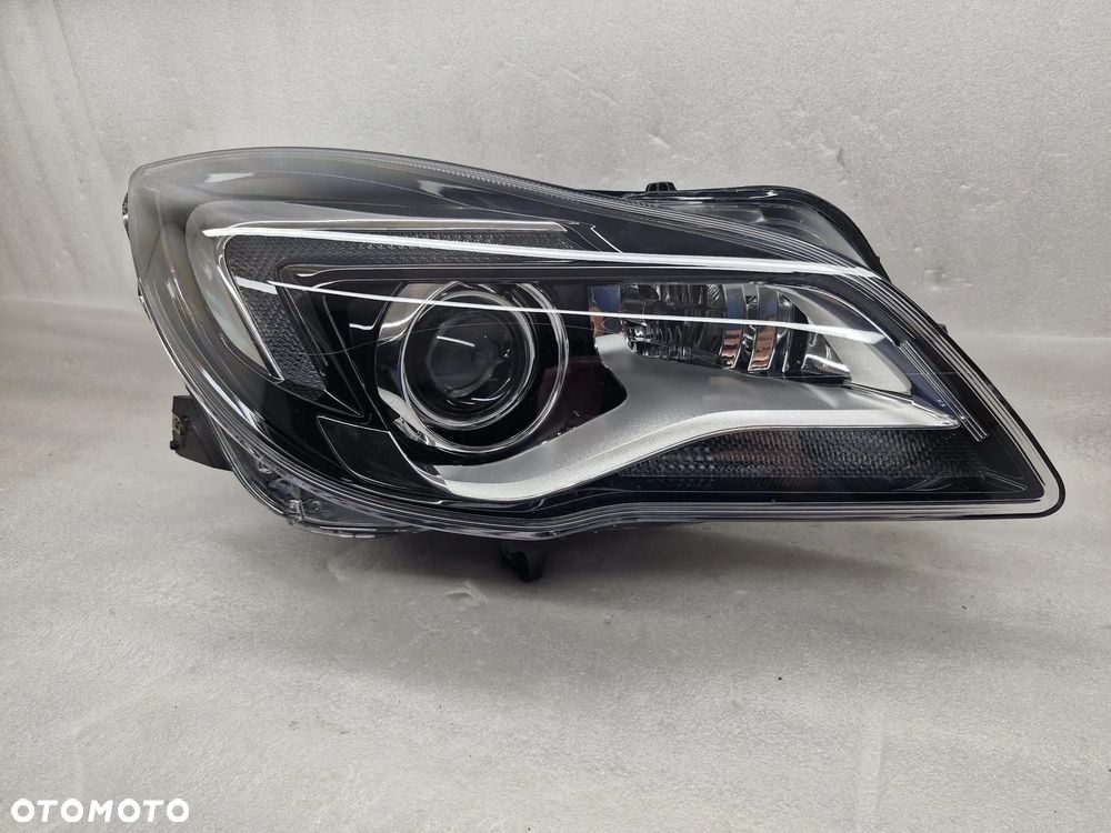 OPEL INSIGNIA A LIFT BI-XENON LAMPA PRAWA PRZÓD 1ZT011166-02 - 2