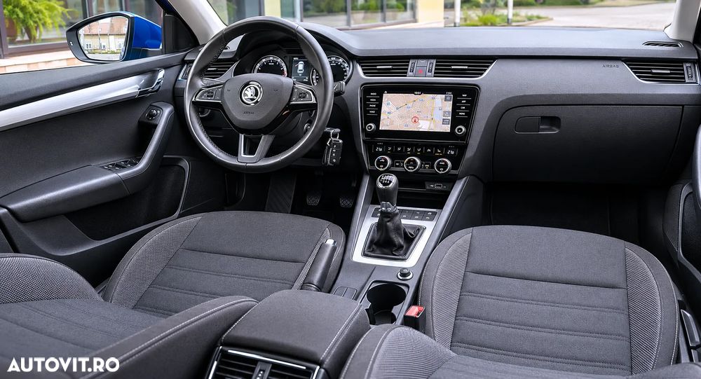 Skoda Octavia 1.6 TDI Ambition - 6
