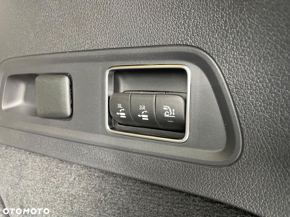 Mercedes-Benz GLS - 19