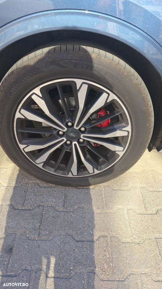 Ford Kuga 2.0 EcoBlue mHEV FWD ST Line X - 12