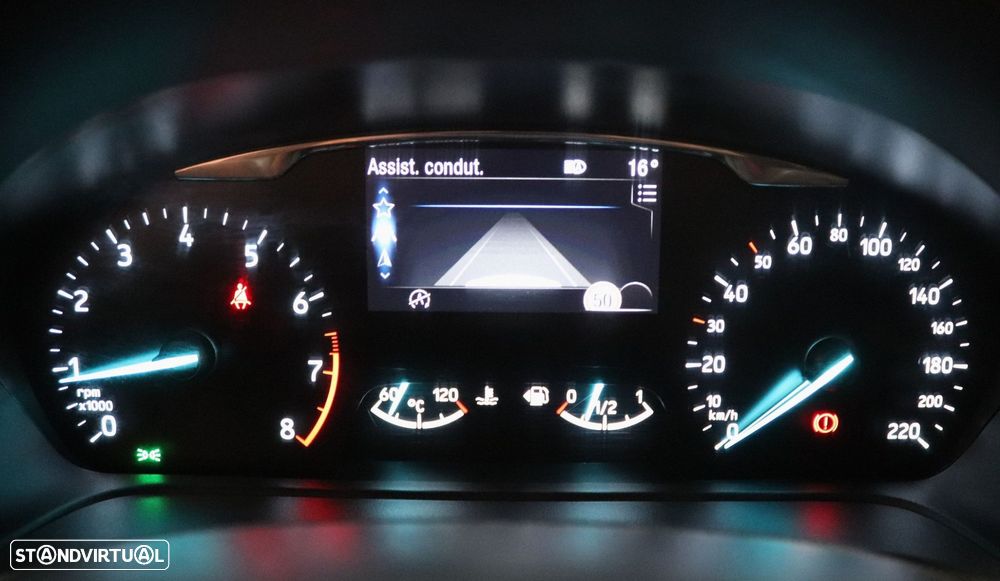 Ford Puma 1.0 EcoBoost MHEV Titanium - 16