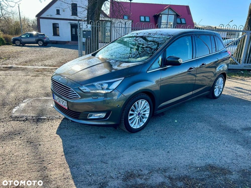 Ford Grand C-MAX - 39