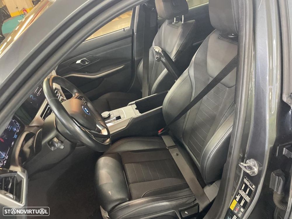 BMW 320 e Pack Essence Auto - 6