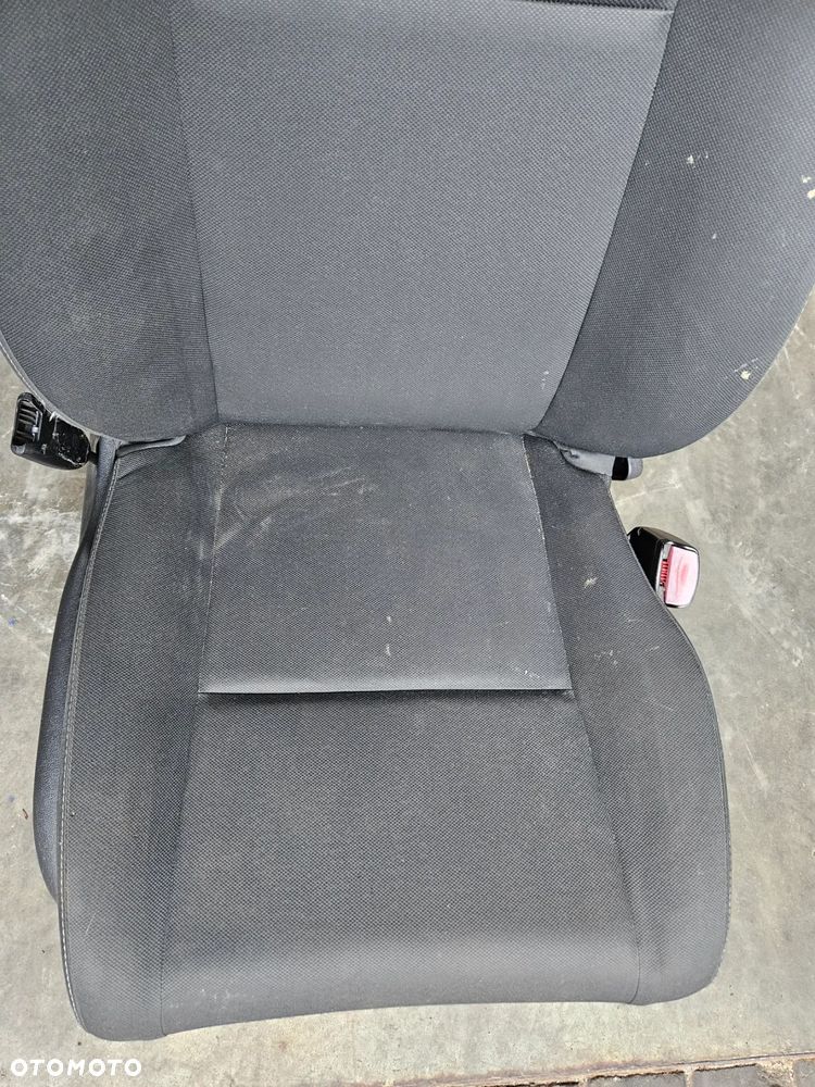 Renault Megane III  fotel Fotele przód przedni prawy kanapa - 2