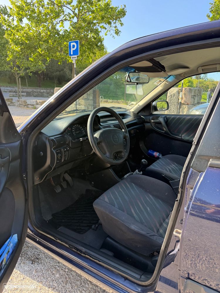 Opel Astra Caravan 1.4i 16V Fresh - 27