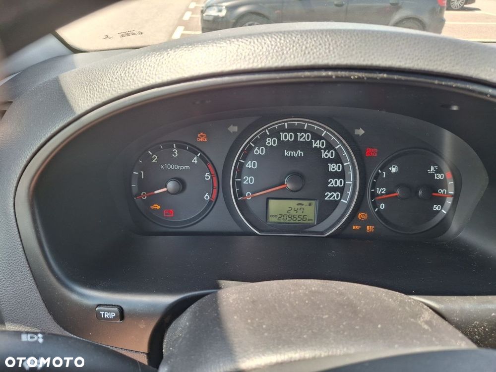 Hyundai H-1 - 2
