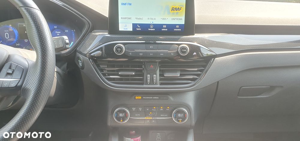 Ford Kuga - 13