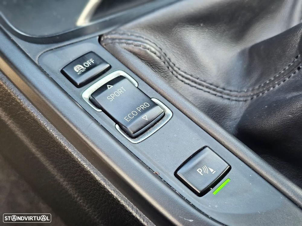 BMW 318 d M Sport - 15