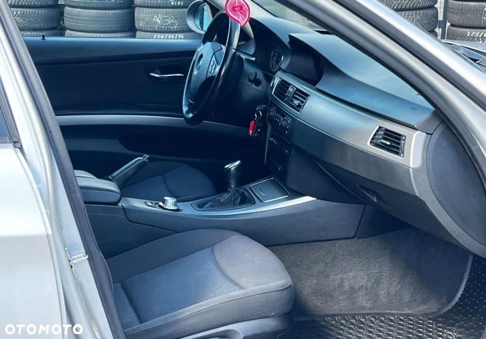 BMW Seria 3 - 10