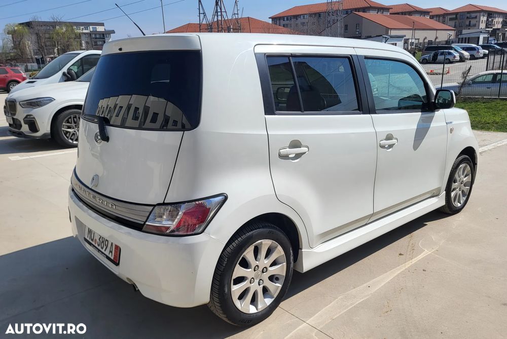 Daihatsu Materia - 2