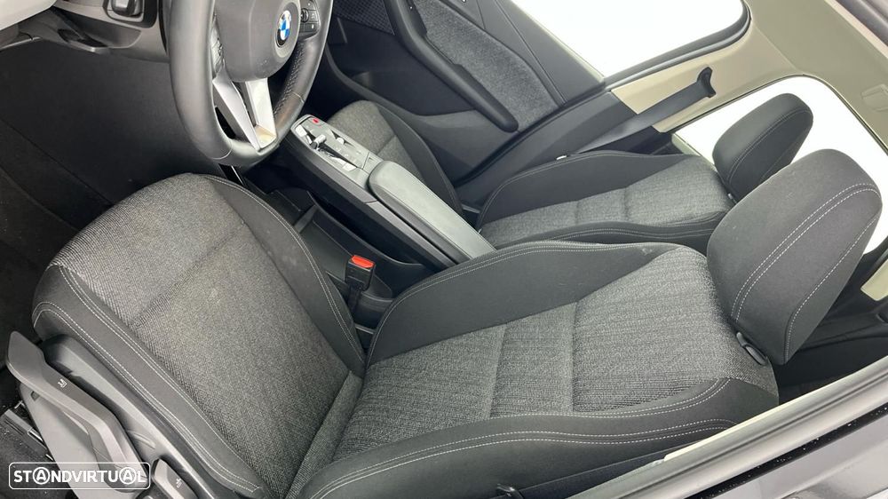 BMW 218 Active Tourer i Auto - 14