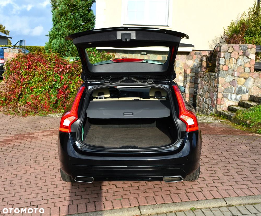 Volvo V60 D4 Drive-E Summum - 12