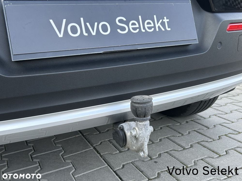 Volvo XC 40 - 30
