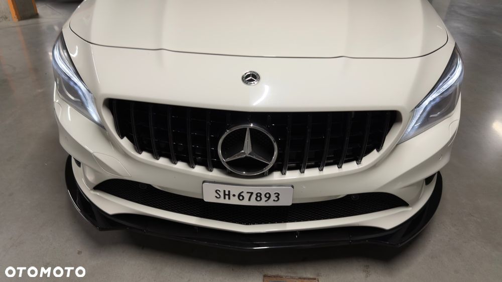 Mercedes-Benz CLA 200 7G-DCT AMG Line - 8