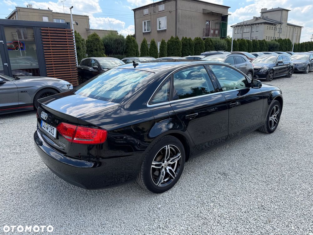 Audi A4 Limousine 2.0 TDI DPF Ambiente - 20