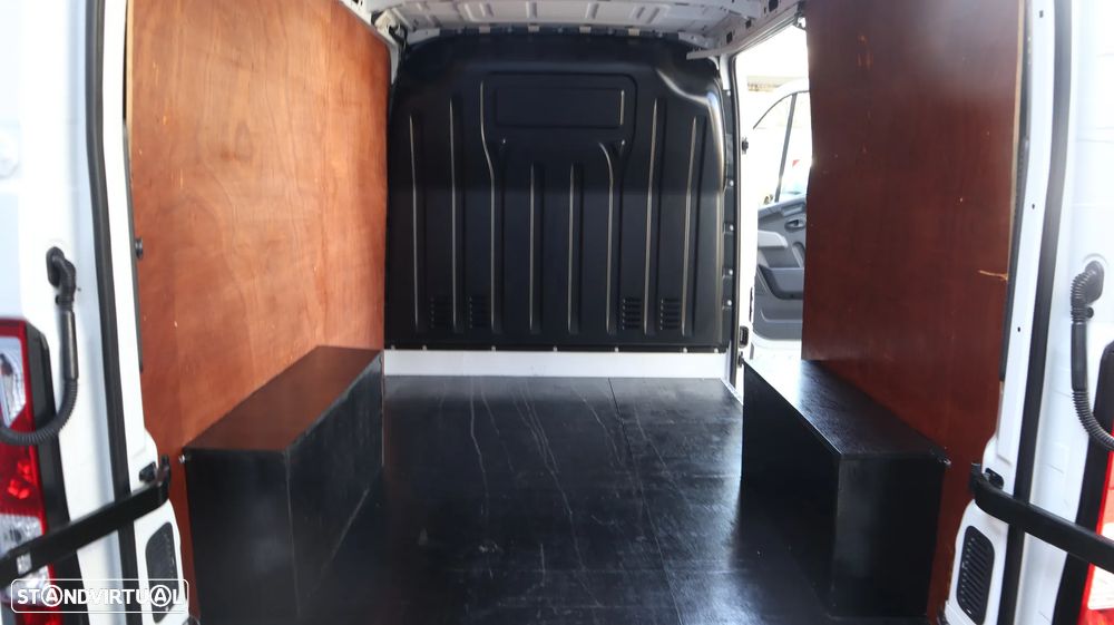 Renault Master 2.3 Dci 110 L1H1 - 12