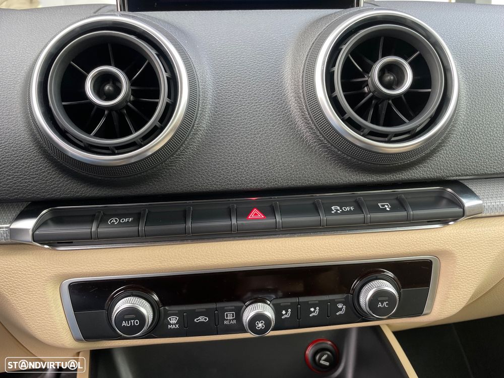 Audi A3 Sportback - 13