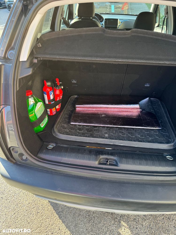 Peugeot 2008 1.2 PureTech Turbo S&S Allure - 29