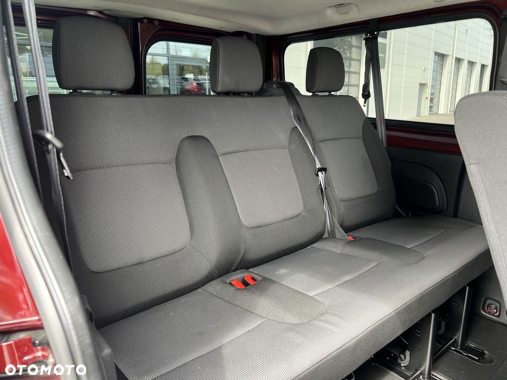 Renault Trafic - 25