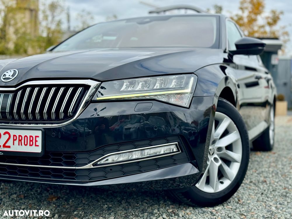 Skoda Superb 2.0 TDI DSG Premium Edition - 11