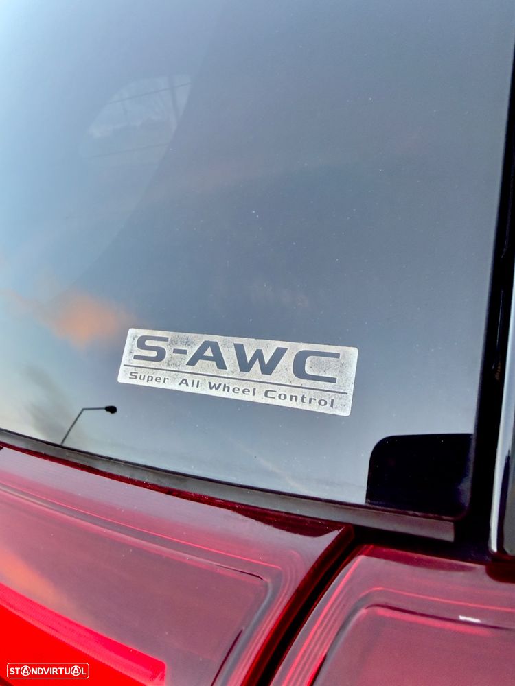 Mitsubishi Outlander - 17