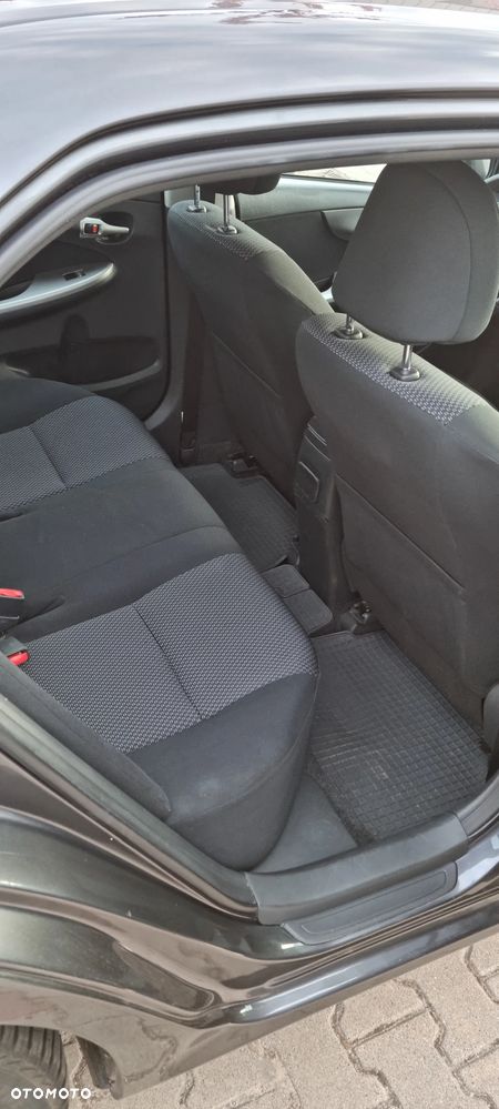 Toyota Corolla 1.6 Premium - 11