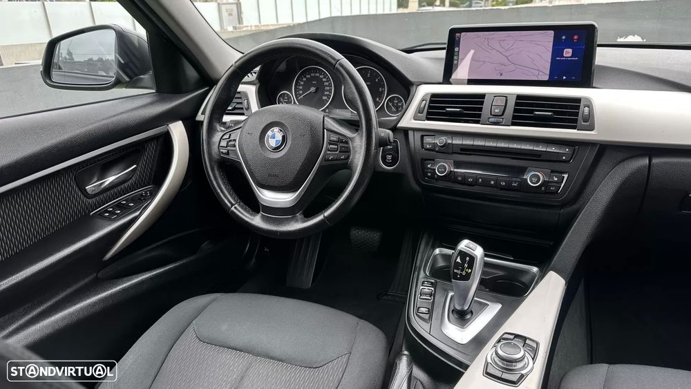 BMW 318 d Aut. Sport Line - 29
